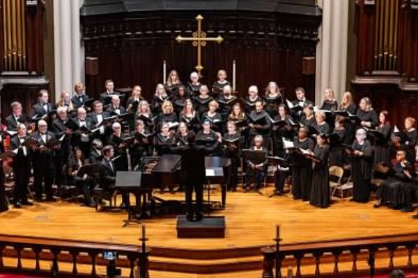 DCA in concert Nov 2025